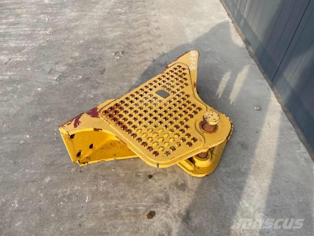 CAT D6K Zugtraverse Overige componenten