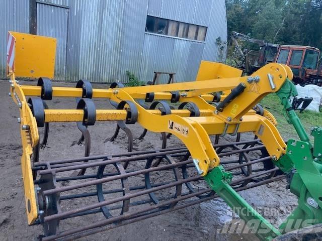 Agrisem VibroMulch Cultivatoren