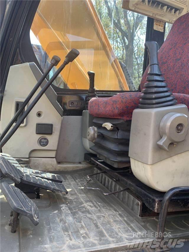 Hyundai R215-7 Rupsgraafmachines