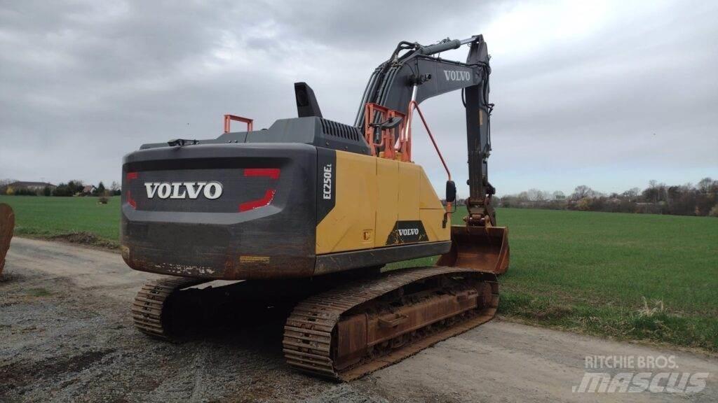 Volvo EC250EL Rupsgraafmachines