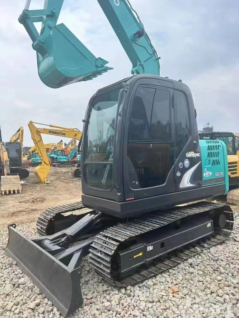 Kobelco SK 75 Midigraafmachines 7t - 12t