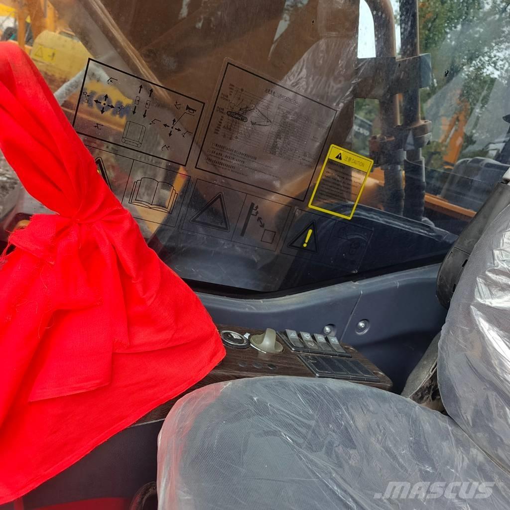 Sany SY 215 C Rupsgraafmachines