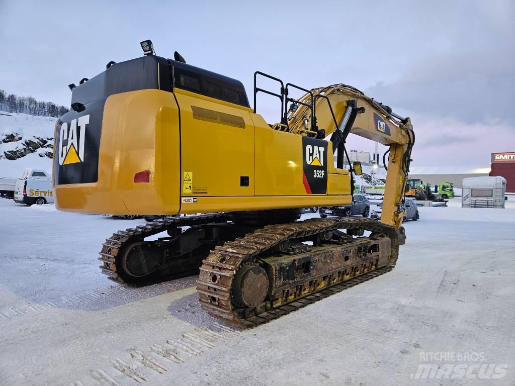 CAT 352 Rupsgraafmachines