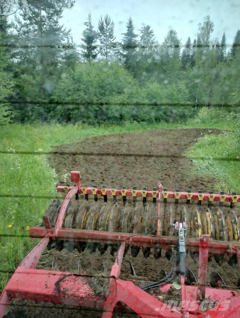 Väderstad CR 3000 Schijveneggen