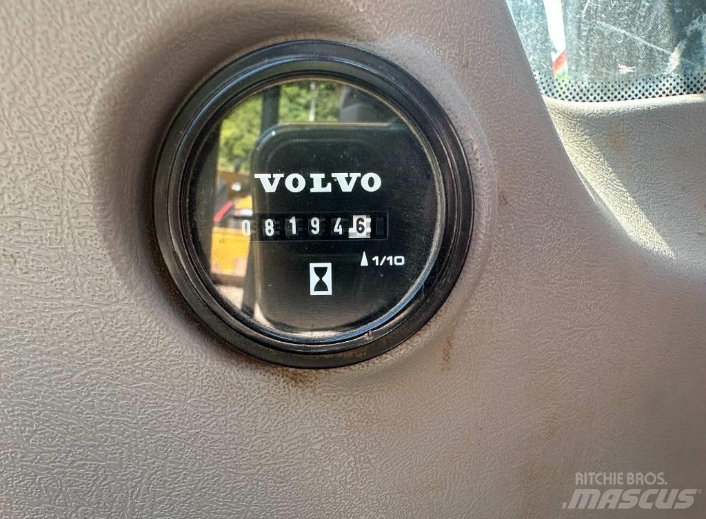 Volvo EC 140 EL Rupsgraafmachines