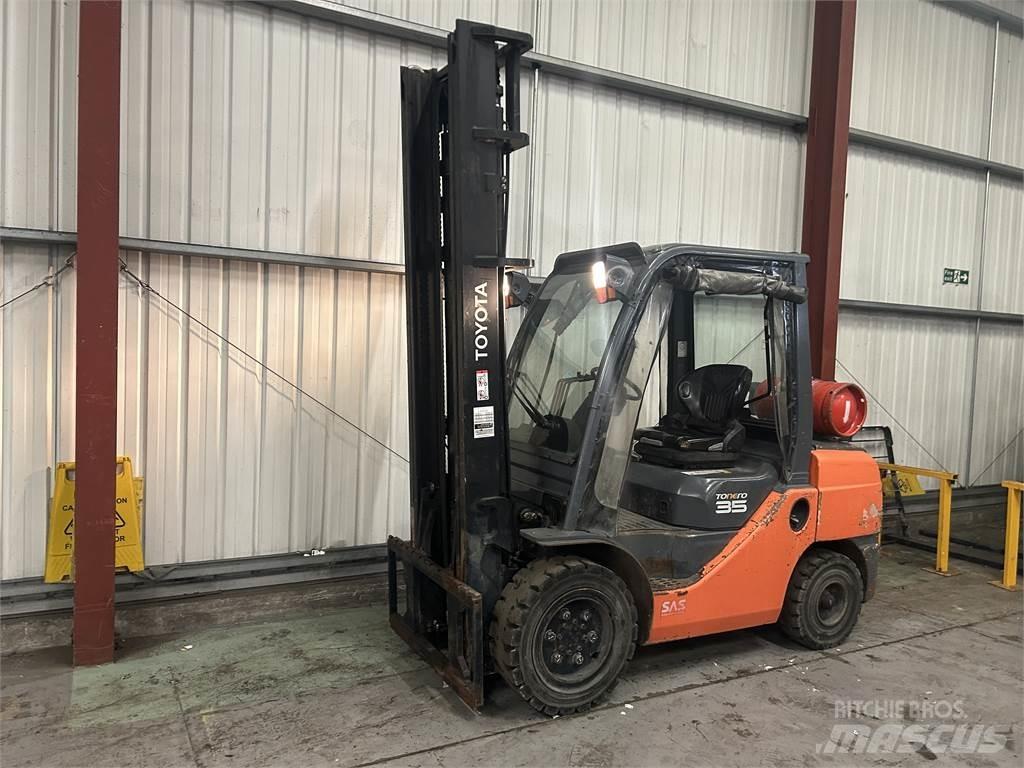 Toyota 02-8FGJF35 LPG heftrucks