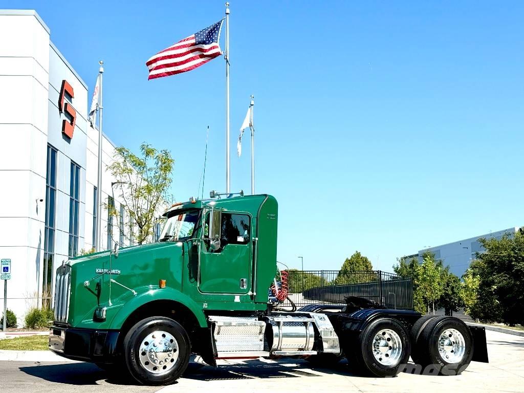 Kenworth T 800 Trekkers