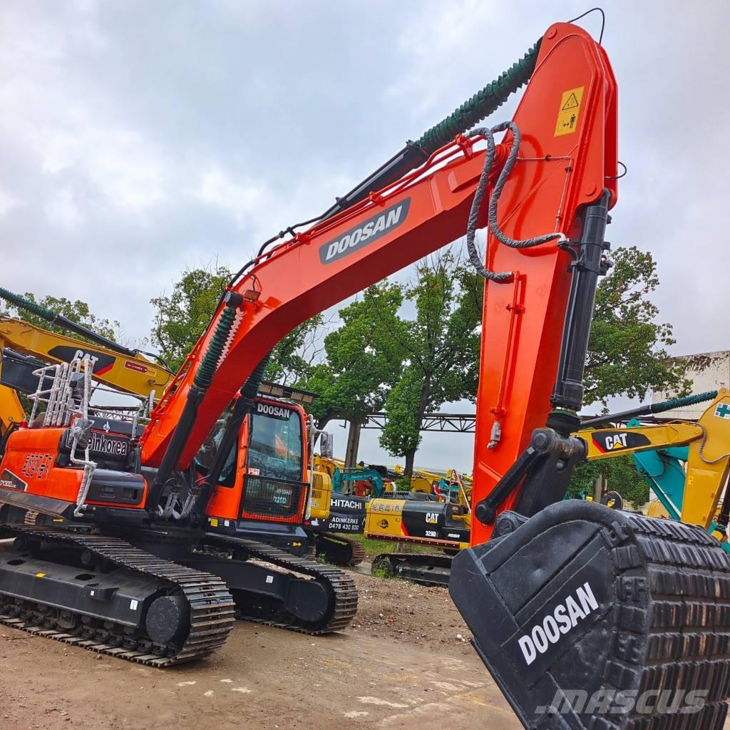 Doosan DX 300 LC-9C Rupsgraafmachines