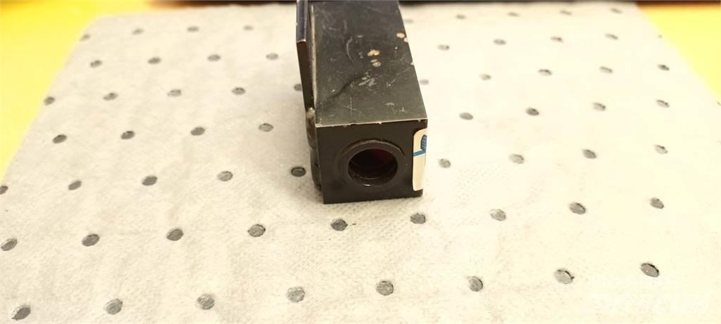 Rottne 072-0048 Hydraulics