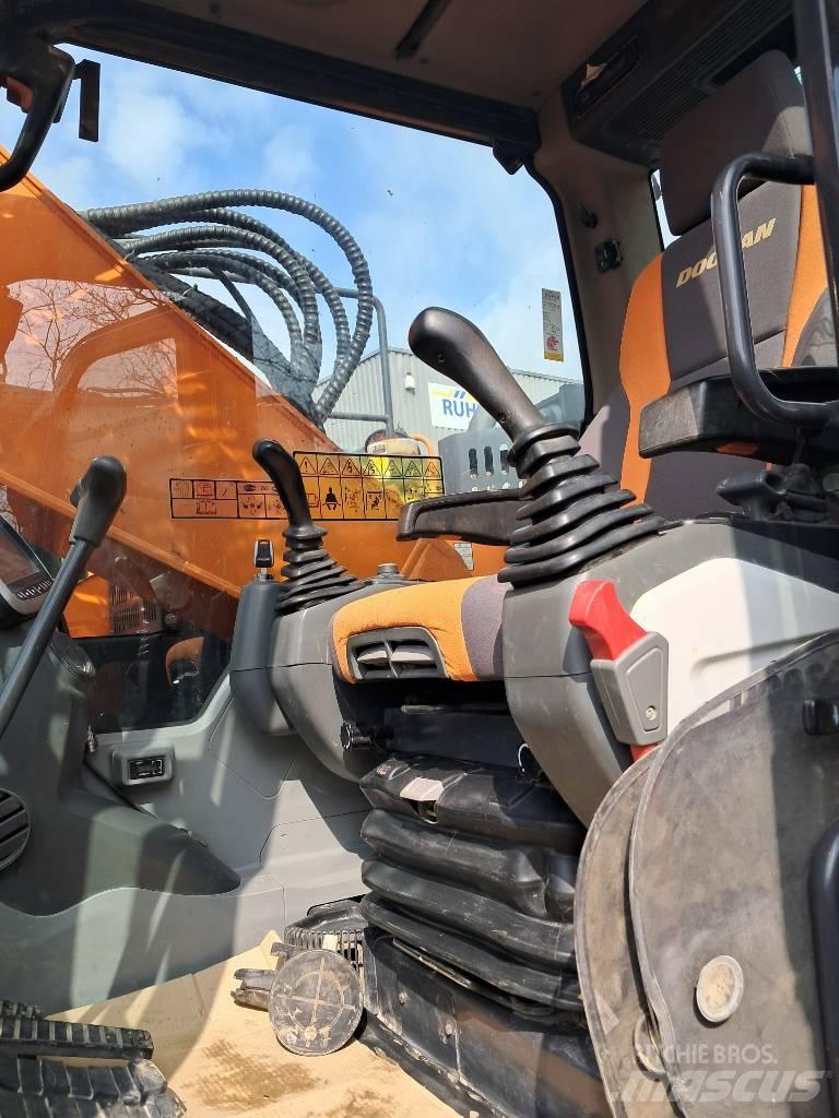 Doosan DX 235 LCR-5 Rupsgraafmachines