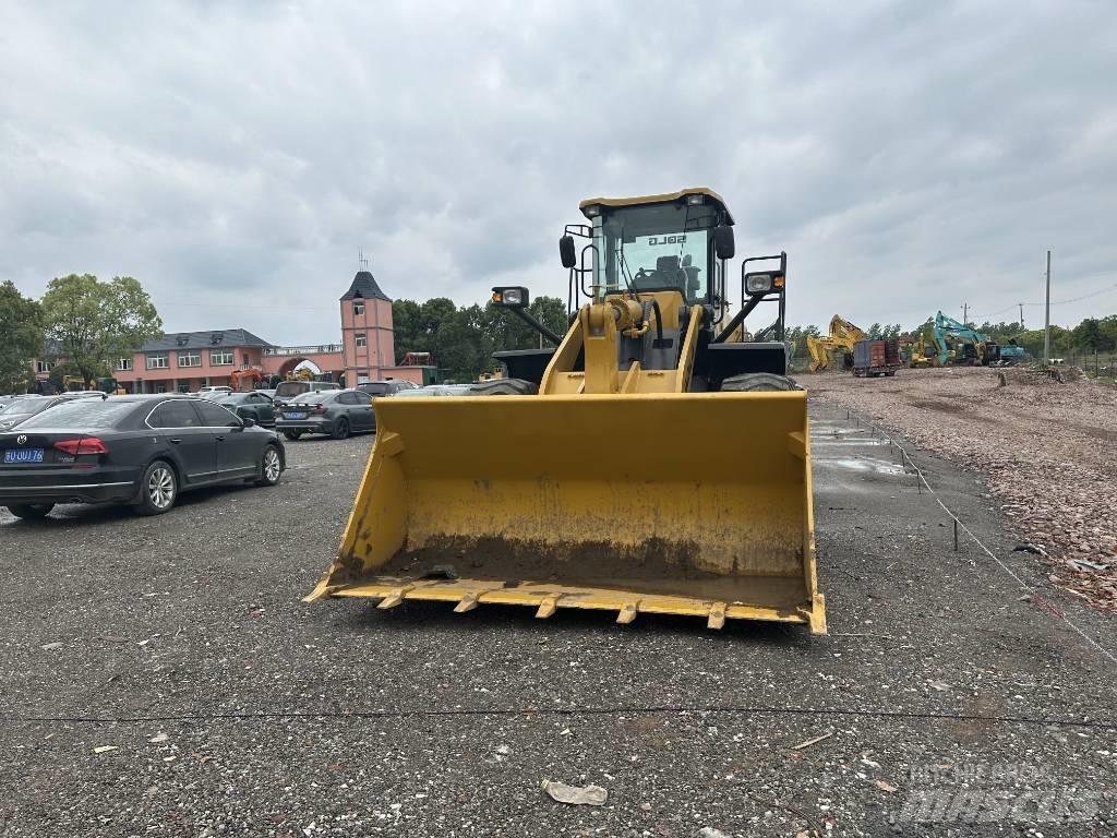 SDLG L956F Wielladers