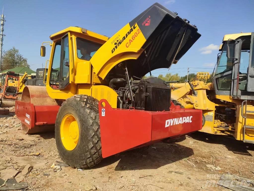 Dynapack CA602D Trilrolwalsen