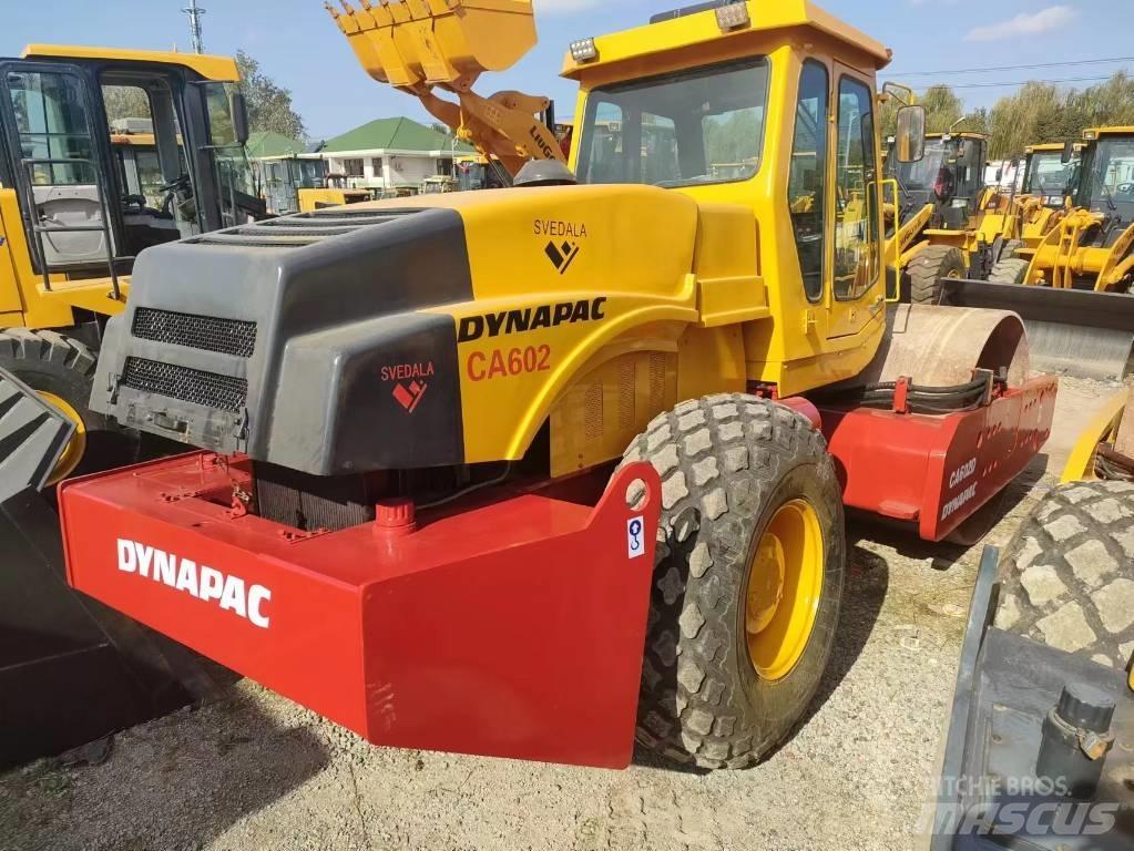 Dynapack CA602D Trilrolwalsen