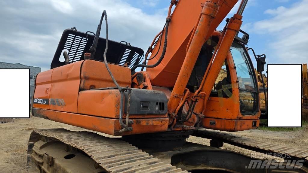 Doosan DX 300 LCA Rupsgraafmachines