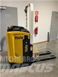 Yale MP20T. 2000kg Meerij pallettruck met platform