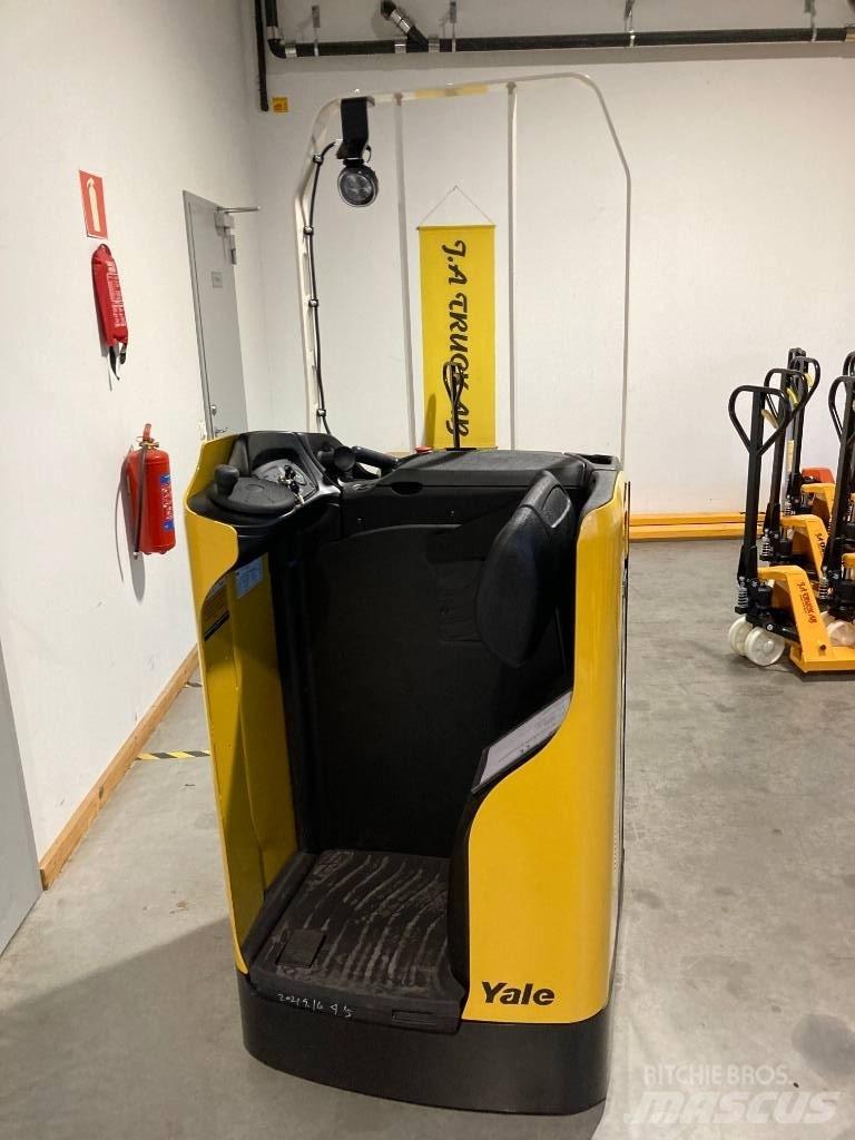 Yale MP20T. 2000kg Meerij pallettruck met platform