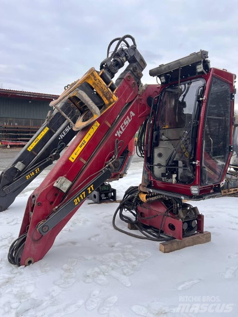 Kesla 2117 ZT Houtkranen