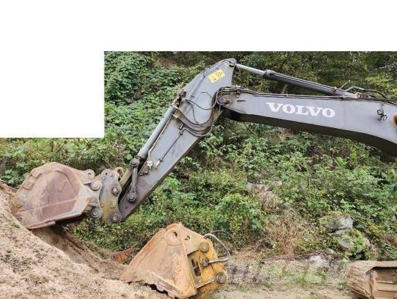 Volvo EC 290 BL Rupsgraafmachines