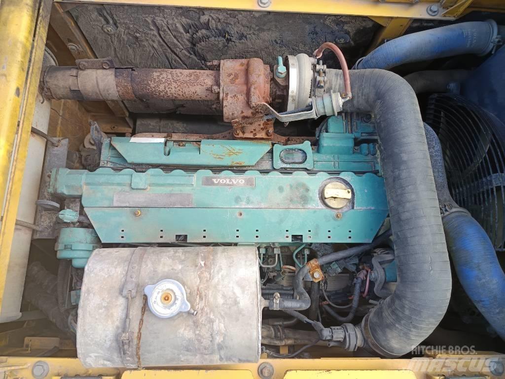 Volvo EC210B Rupsgraafmachines