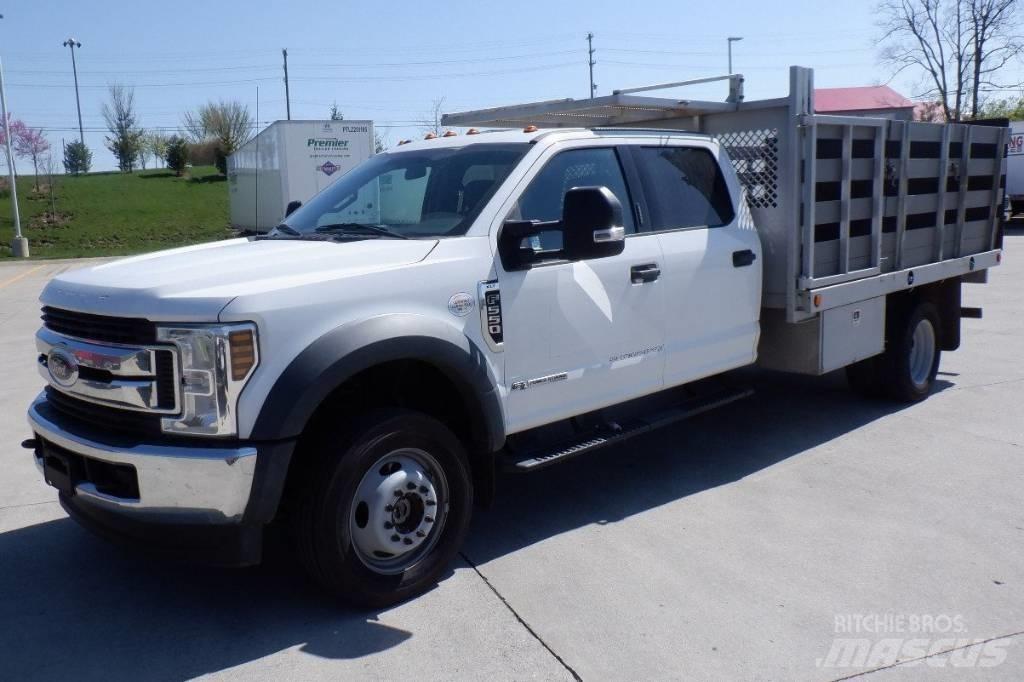 Ford F 550 XLT SD Platte bakwagens