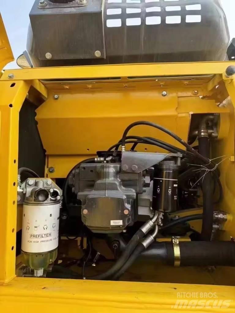 Komatsu PC 200 Rupsgraafmachines