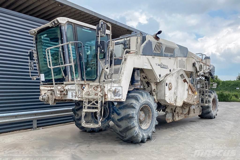Wirtgen WR 240 Asfalt recyclers