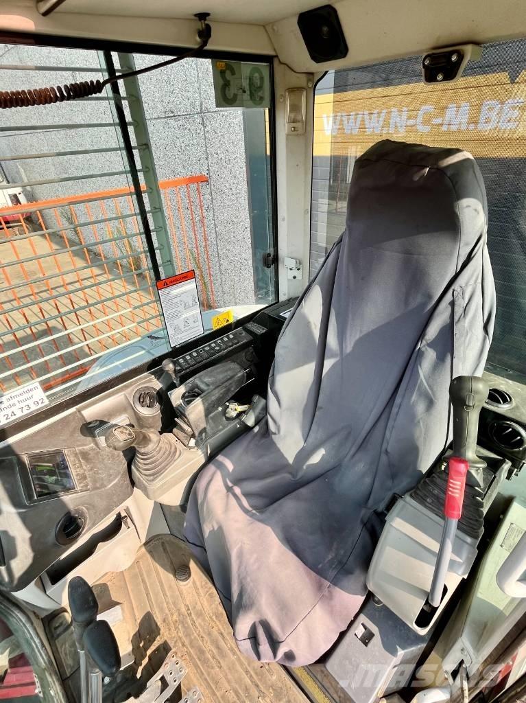 Takeuchi TB 257 FR Minigraafmachines < 7t