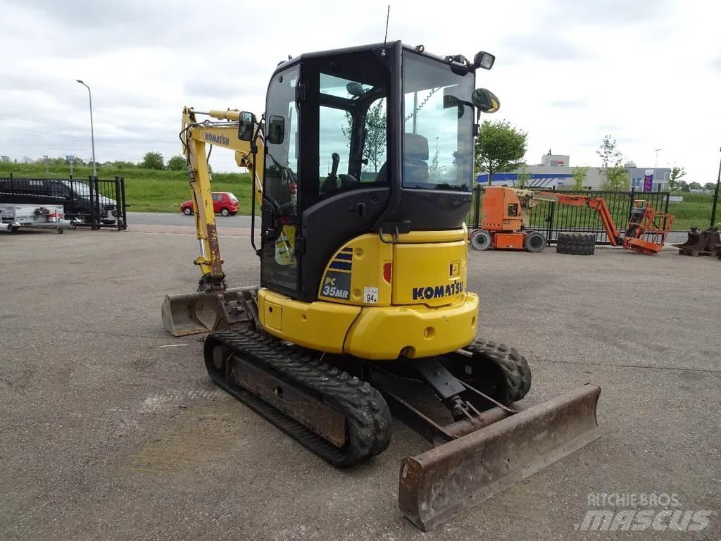 Komatsu PC35MR-5 Minigraafmachines < 7t