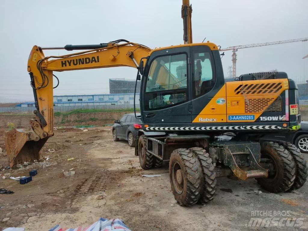 Hyundai 210W Wielgraafmachines
