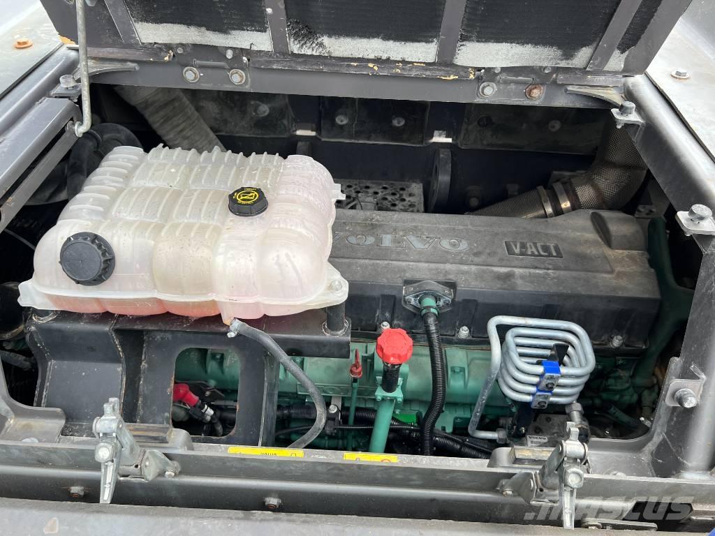 Volvo EC750E L Rupsgraafmachines