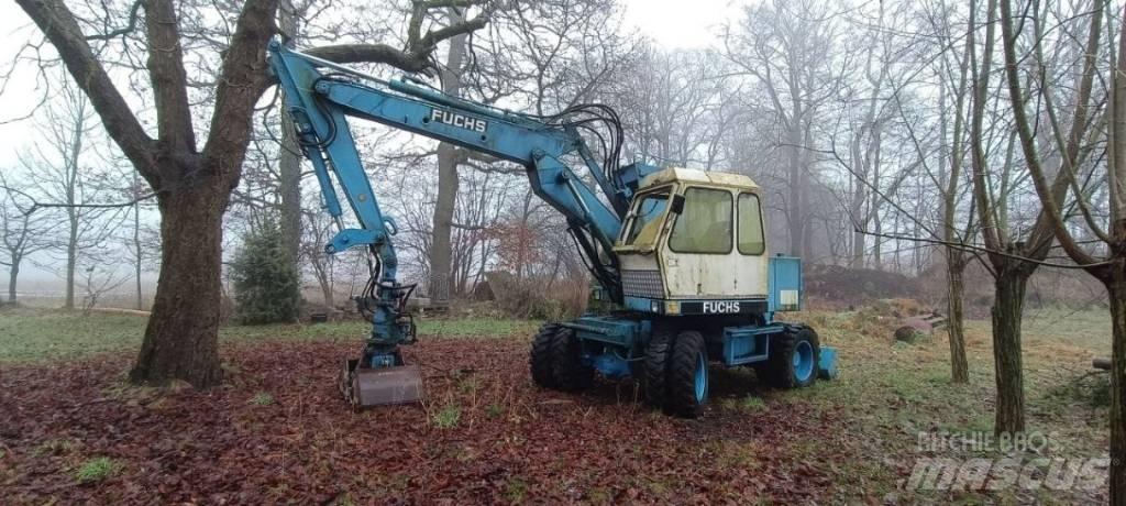 Fuchs F 712 Wielgraafmachines