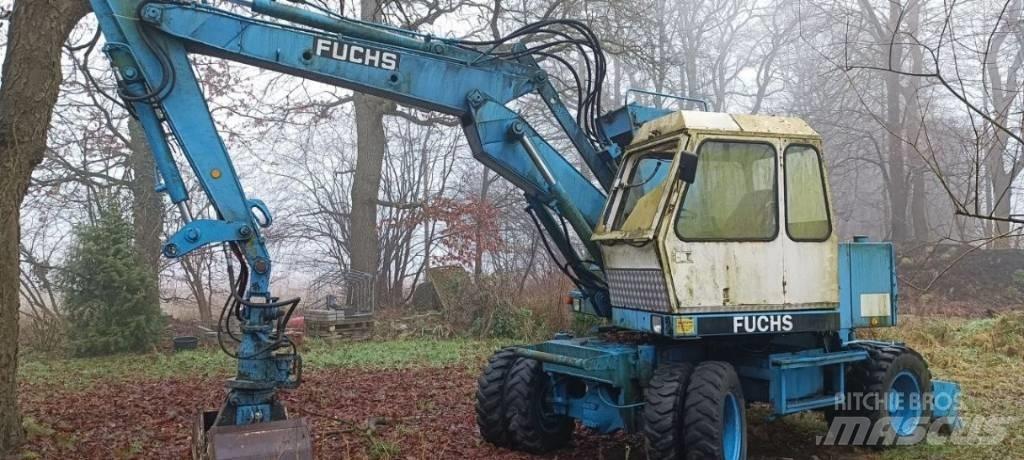 Fuchs F 712 Wielgraafmachines