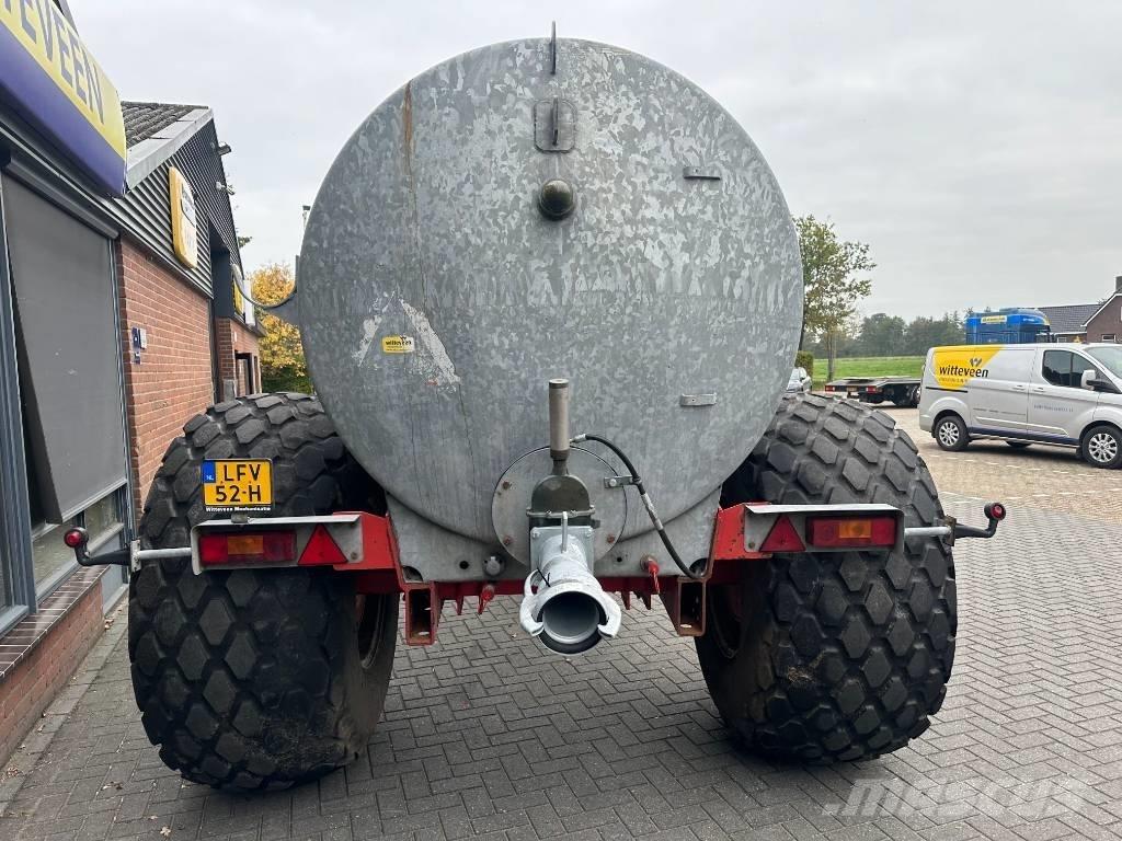 Jako 8000 Drijfmesttanks