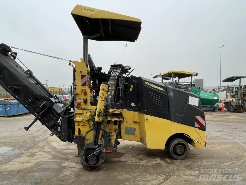 Bomag BM 500/15-2 Asfaltfrezen