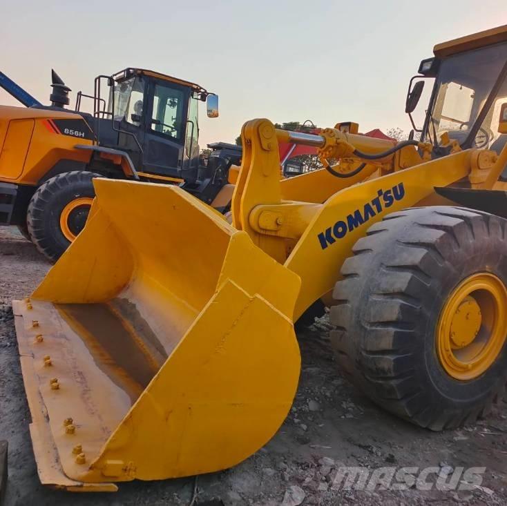 Komatsu WA 470 Wielladers