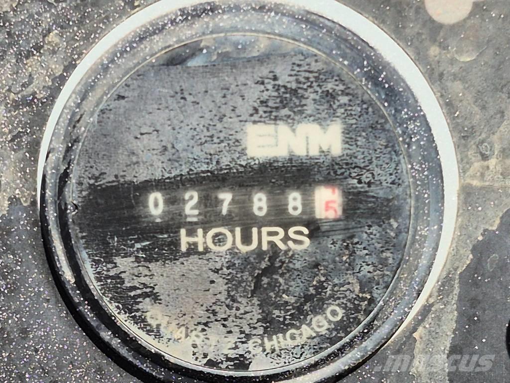 MEC 60J Knikarmhoogwerkers