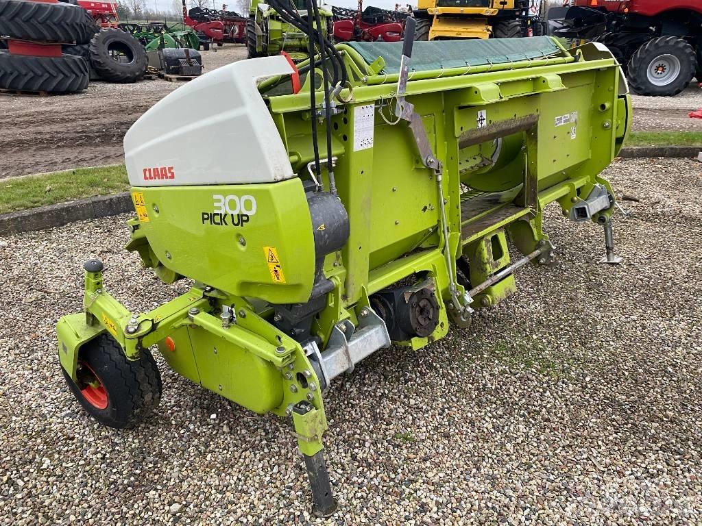 CLAAS Jaguar 840 Getrokken veldhakselaar