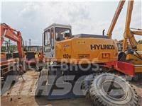 Hyundai R130WD Wielgraafmachines