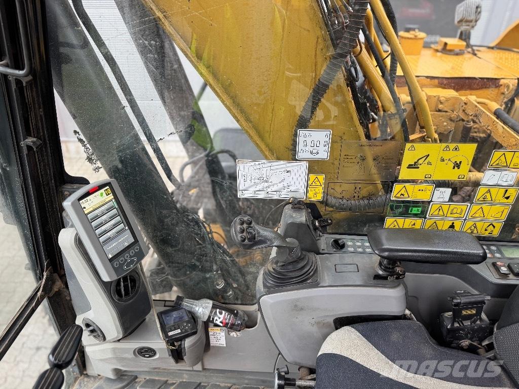 CAT 318 E L Rupsgraafmachines