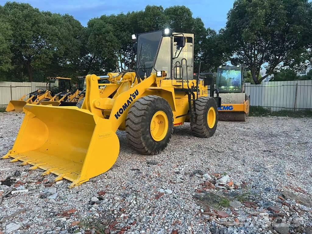 Komatsu WA 320-3 Wielladers
