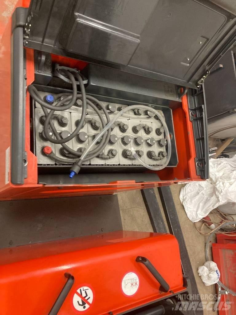 Linde L12AC Stapelaar meeloop
