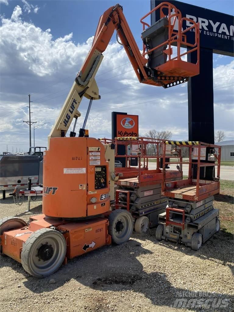 JLG E300AJP Knikarmhoogwerkers