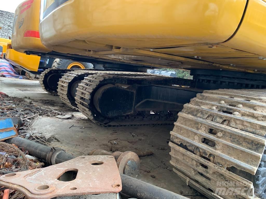 CAT 320D2 Rupsgraafmachines