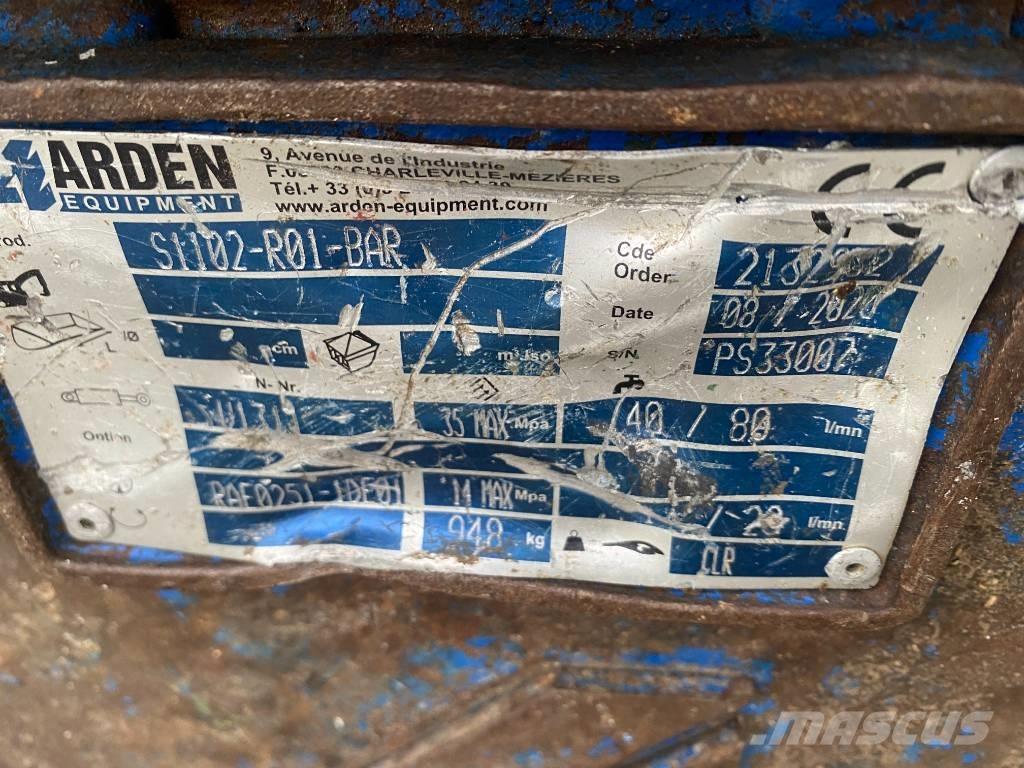 Liebherr LH22 Rupsgraafmachines