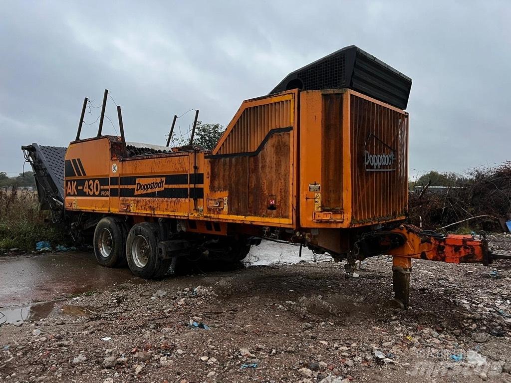 Doppstadt AK430 Shredders