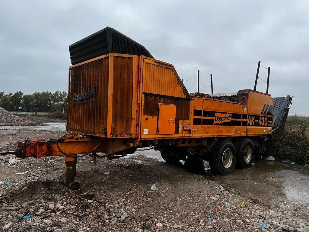 Doppstadt AK430 Shredders