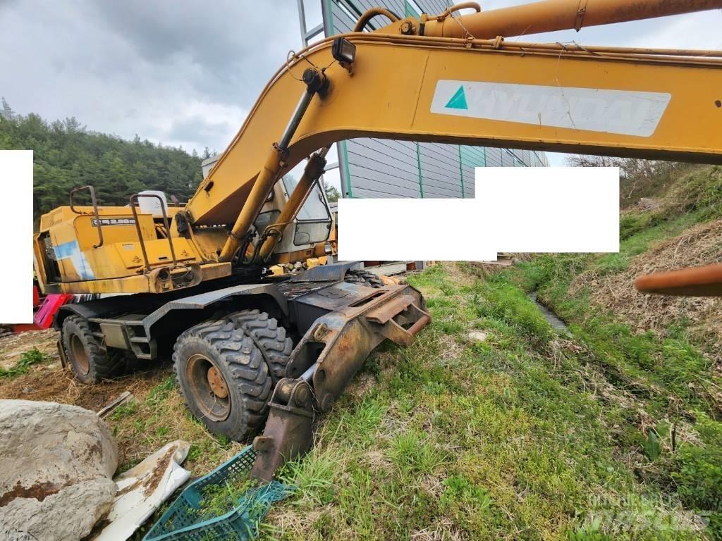 Hyundai ROBEX 2000W Wielgraafmachines