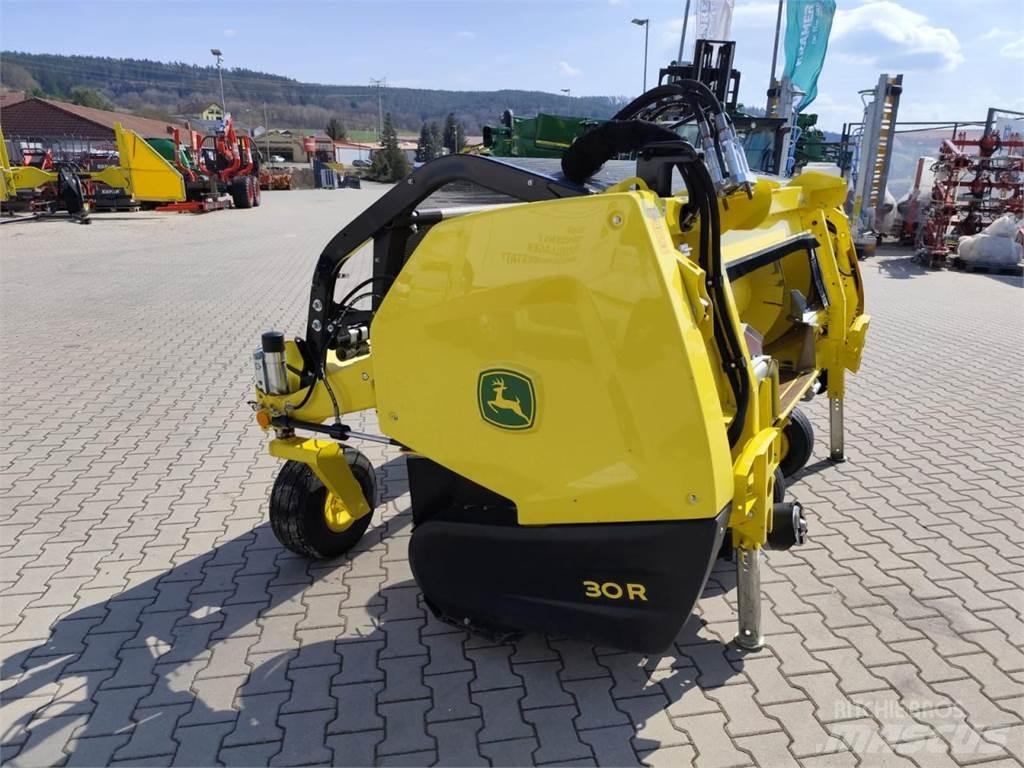 John Deere 9700i Zelfrijdende veldhakselaars
