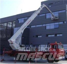 Bronto 420 Auto hoogwerkers