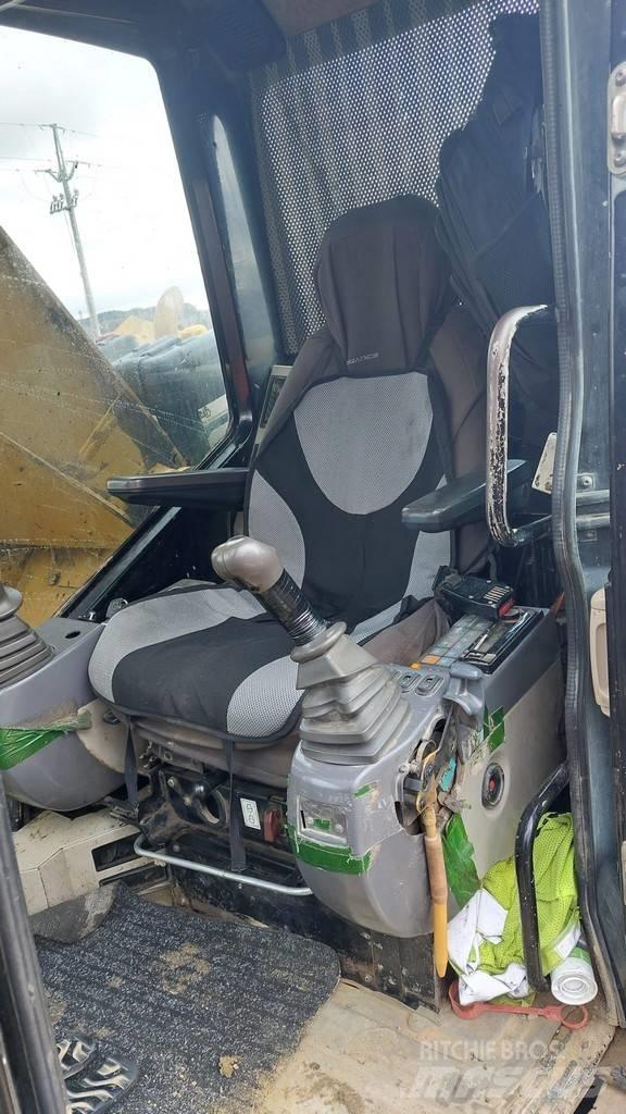 CAT 321 LCR Rupsgraafmachines
